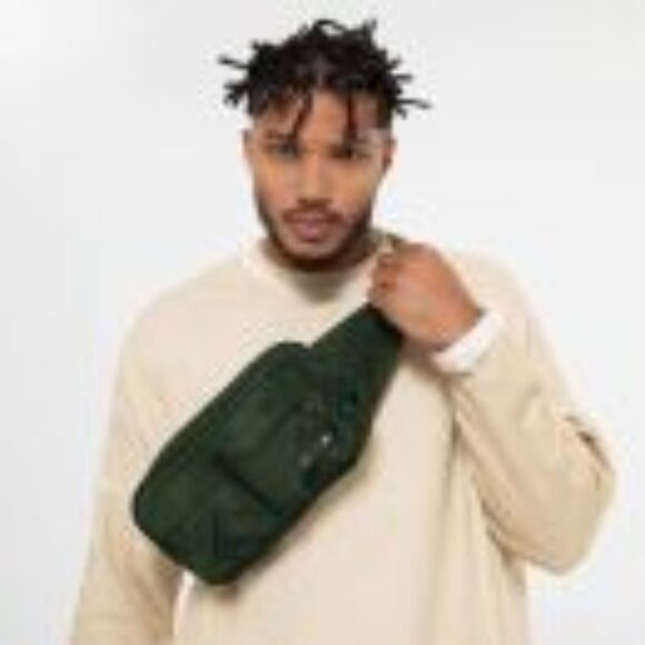 Eastpak Bumbag Sling Bag Double 960 Casual Camo Army Green 5L #JS0A8298 NWT - Picture 1 of 15